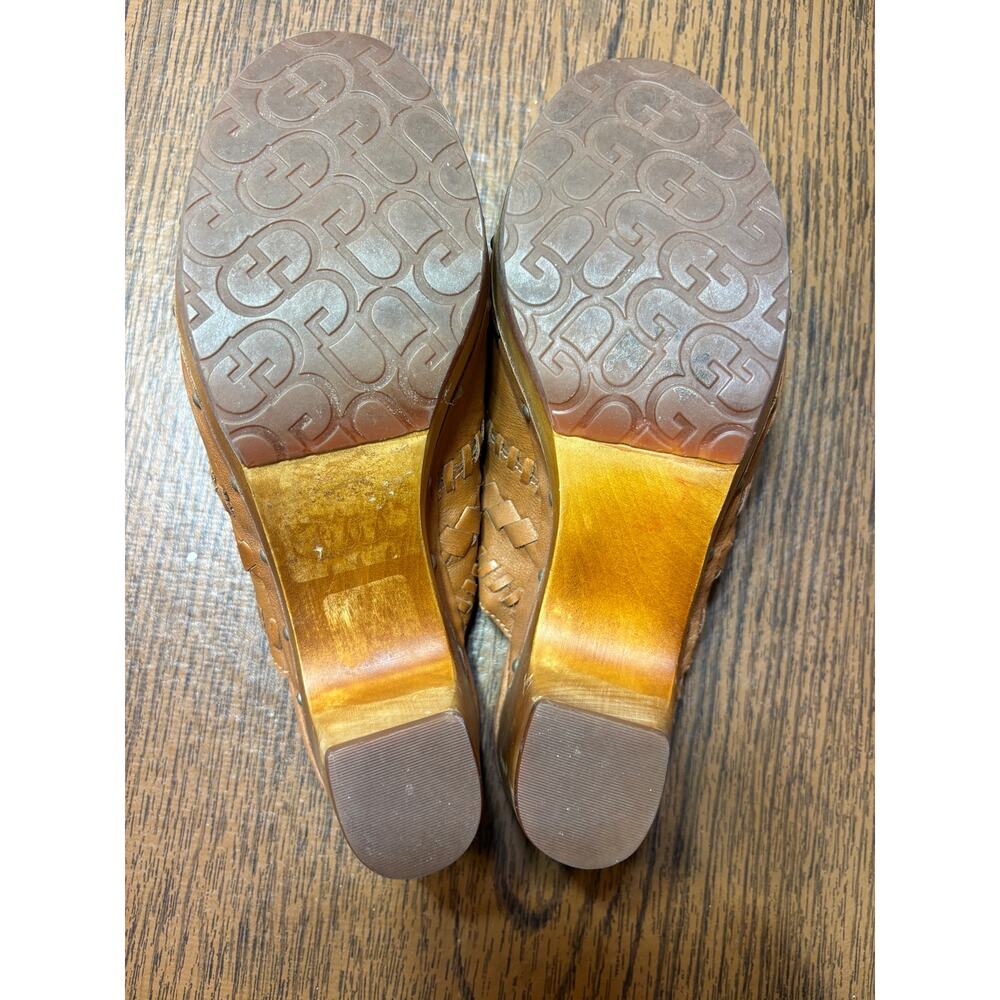 UGG Brown Leather Vivica Clog/Mule Braided Detail Wood Platform Size 7 - Picture 8 of 16